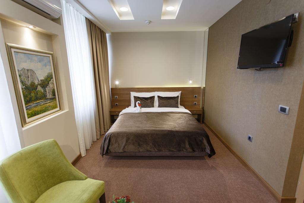 Hotel Kragujevac Room photo
