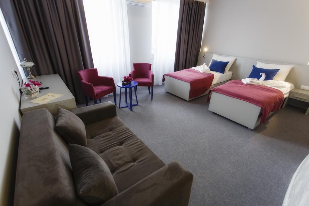 Hotel Kragujevac Room photo