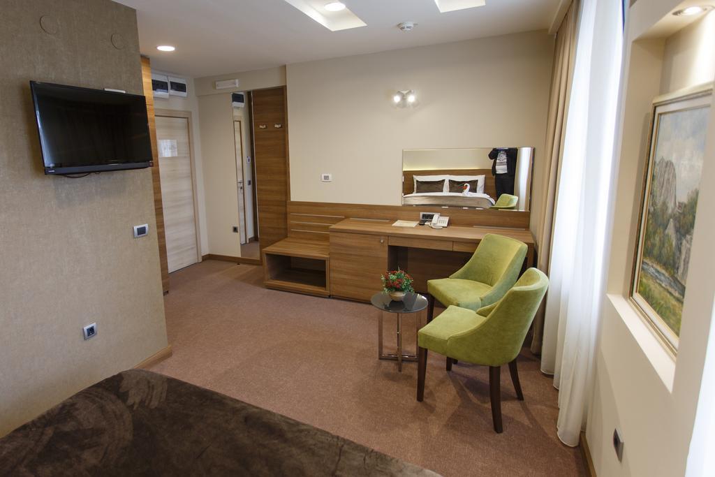 Hotel Kragujevac Room photo