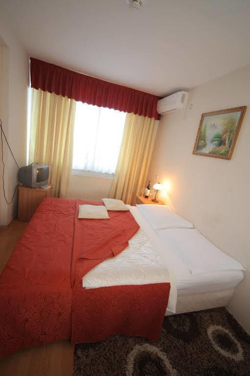 Hotel Kragujevac Exterior photo